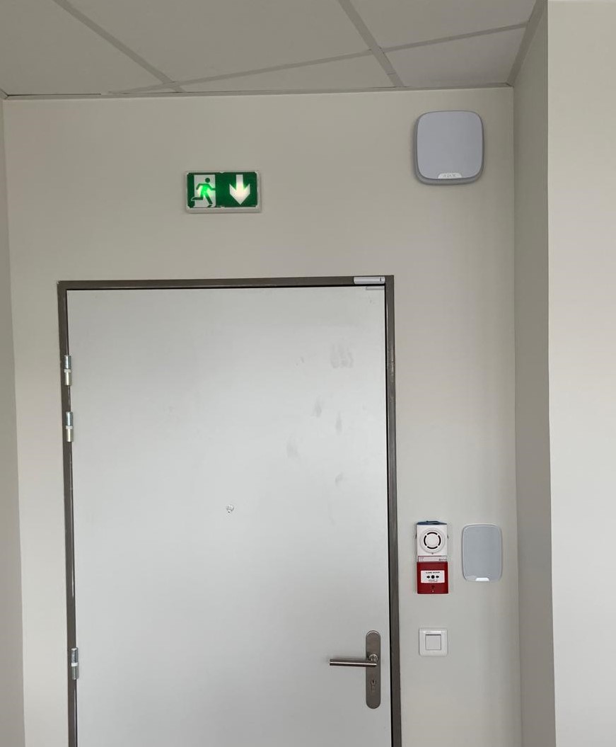 Installation d&rsquo;une alarme sans fil à Bordeaux pour professionnels