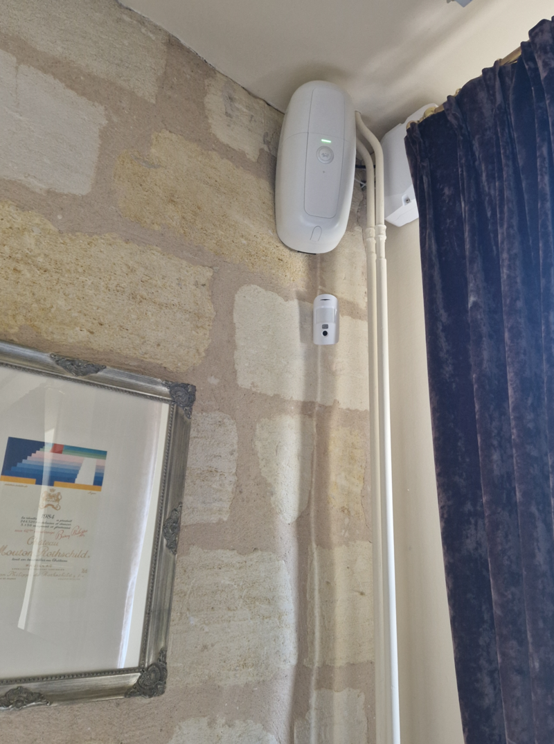 pose de caméra surveillance Bordeaux